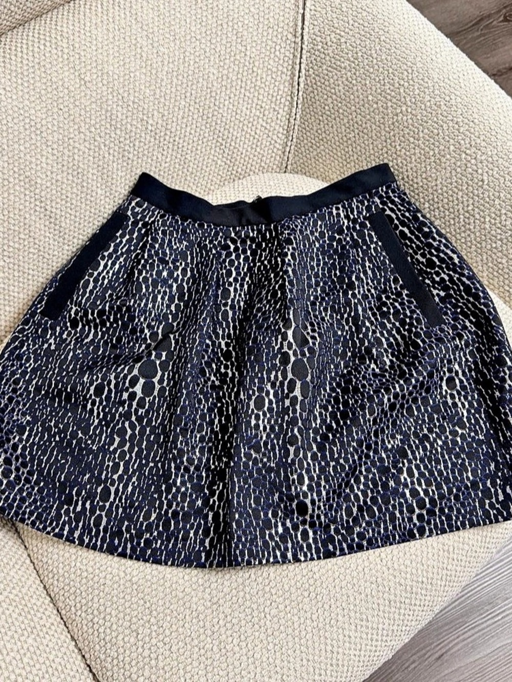 French Connection Animal Print Mini Skirt in Blue & Black Size 4 NWT